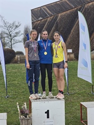 Ema Pika Raj suvereno pritekla do zlate medalje