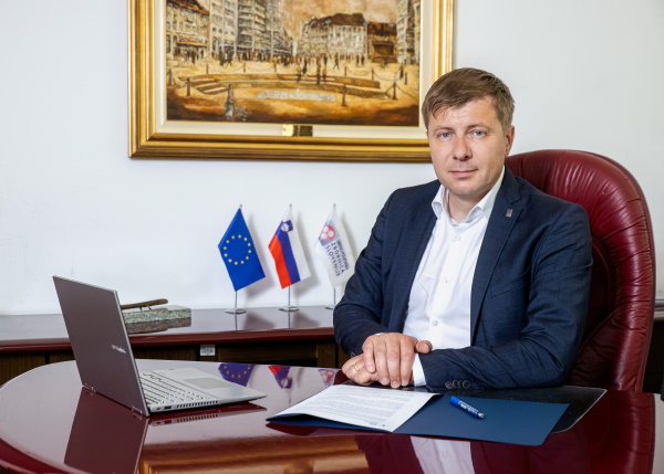 Na Kopah popoldne Gospodarski forum koroške regije