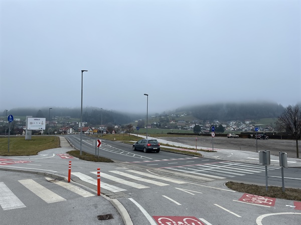 Na Podgorski cesti kar dve novi krožišči