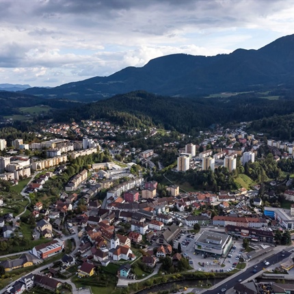 Na Ravnah bodo pomagali mladim najemnikom