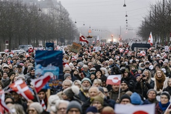 Trumpove 25-odstotne carine tudi za Slovenijo?