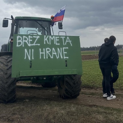 Kmečki protest pred parlamentom