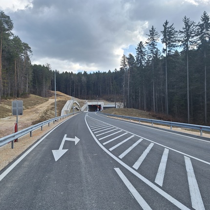 Zgrajena predor Konovo in navezovalna cesta na nastajajočo HC Slovenj Gradec - Velenje