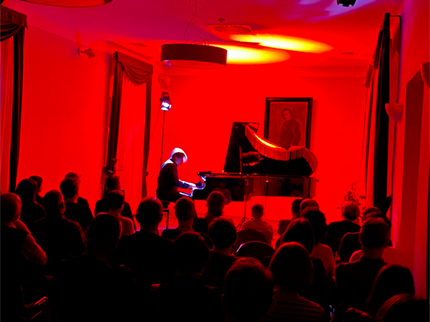 10. Modra noč: Wolf navdih generacijam glasbenikov