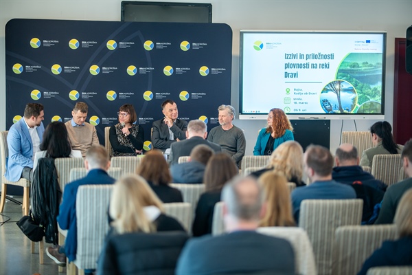 Izzivi in priložnosti plovnosti na reki Dravi