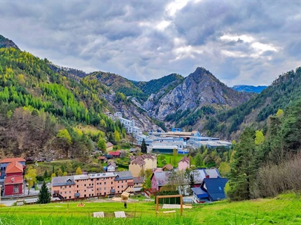 Žerjavčanke in Žerjavčani, čestitke za vaš praznik