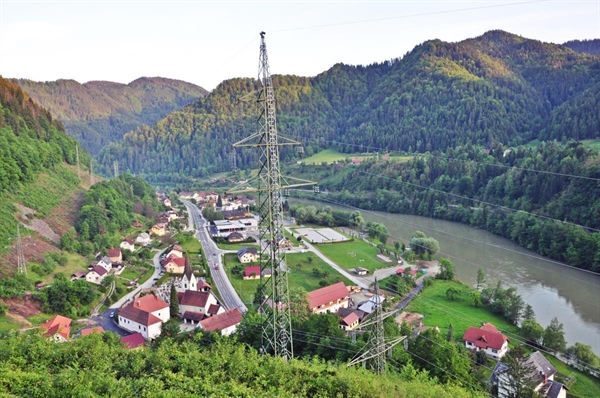Sanacija nevarne brežine v Breznu