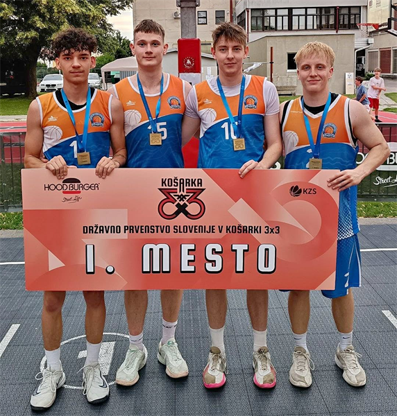 Košarkarji Weclean Koroške v kategoriji do 21 let osvojili prvo mesto