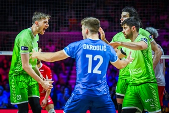Slovenski odbojkarji se podajajo v boj za bronasto odličje