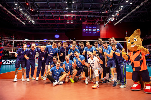 Slovenski odbojkarji med štirimi najboljšimi v Evropi