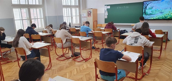 Osnovnošolci so danes pisali NPZ