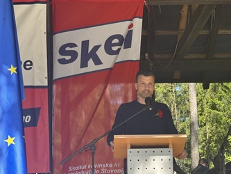 Vodstvo SIJ Janiju Predniku odsvetovalo obisk ravenskih železarjev