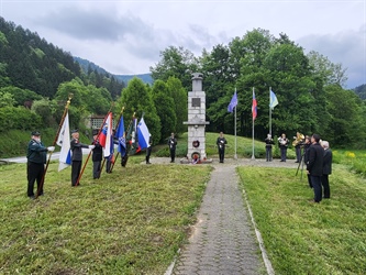 Poklonili so se Franju Malgaju