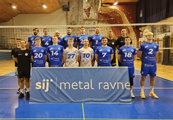 Ravenski odbojkarji prejeli največjo "klofuto" od Skupine SIJ