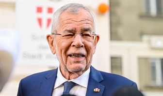 Avstrijski predsednik Van der Bellen prejel pismo koroških Slovencev