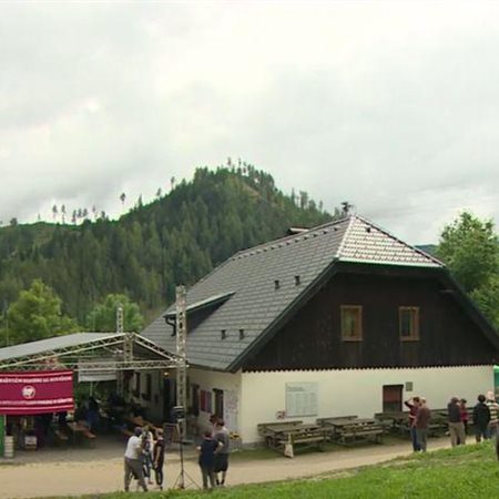 Racijo pri Peršmanu bo preiskovala posebna komisija