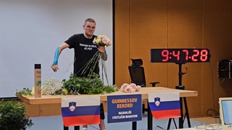Žan Žolger s šopki v Guinnessovo knjigo rekordov