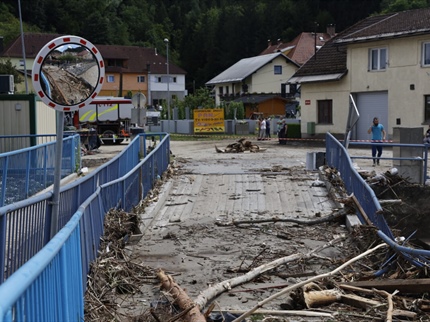 Popoplavna sanacija na Prevaljah “teče na polno”, skrbi občanov odveč