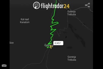 Na Goriškem strmoglavilo letalo