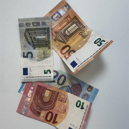 Na Koroškem plače pod slovenskim povprečjem, najvišje na Ravnah in v Slovenj Gradcu