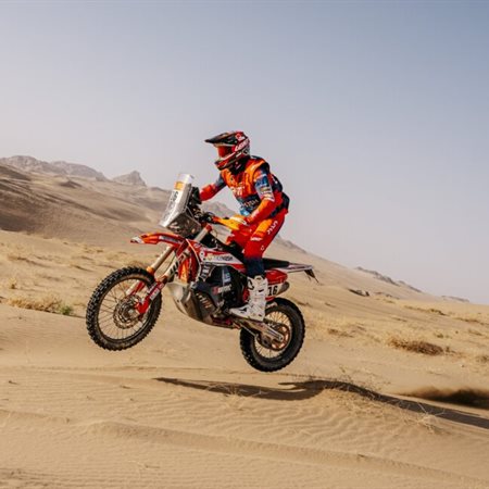 Odrska farsa v Savdski Arabiji – Toni Mulec brez himne po zmagi