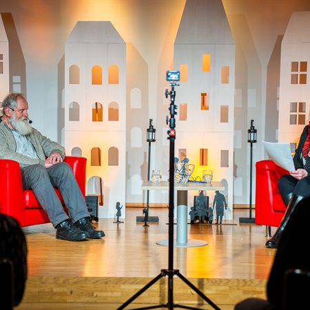 Prihaja nov podkast s patrom Karlom Geržanom