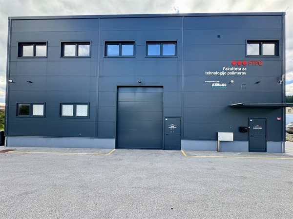 Fakulteta za tehnologijo polimerov pred priključitvijo Univerzi na Primorskem