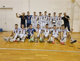 Odbojkarji Fužinarja prvaki srednje Evrope!