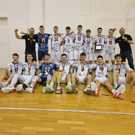 Odbojkarji Fužinarja prvaki srednje Evrope!