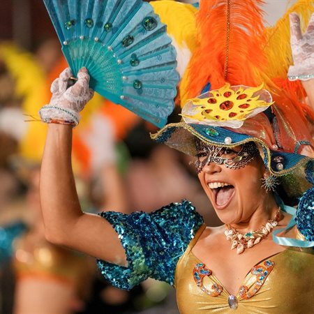 Začenja se predvolilni karneval