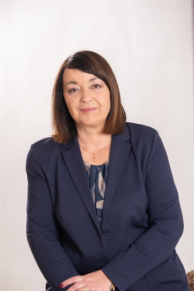 Alenka Helbl, kandidatka SDS v Dravski dolini