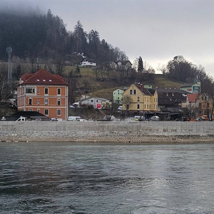 Protipoplavna zaščita v Dravogradu pri koncu