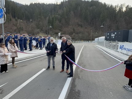 Na Prevaljah odprli nov most pri Petrolu, pa Pačnikov na Leše?