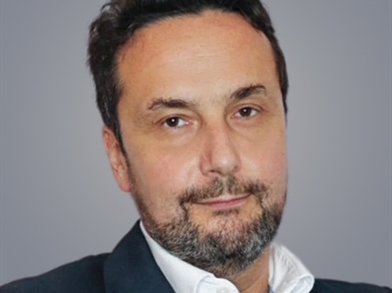 Kaj lobiranje v resnici pomeni, kako poteka v praksi in kje so njegove meje?