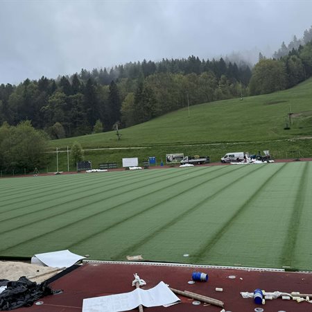 Nogometaši ravenskega Fužinarja že kmalu na novi zelenici