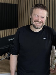 Martin Kovše predsednik Slovenskega združenja veterinarjev za male živali