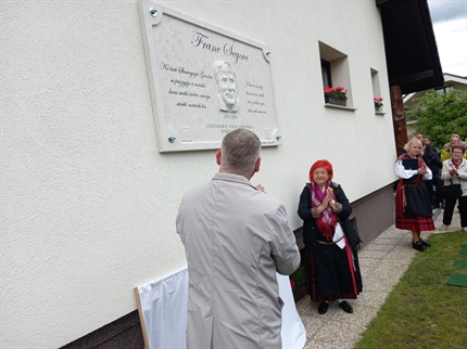 Francu Šegovcu odkrili spominsko ploščo