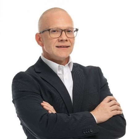 Matej Miklavčič: Iz Armasa do podjetja DOVOS
