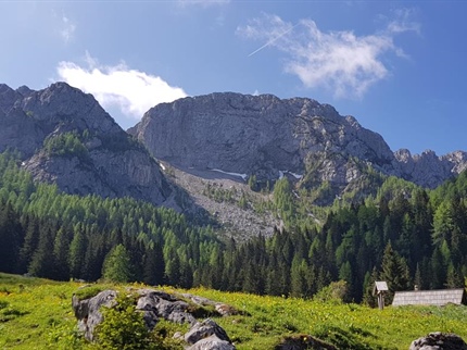 'Poletje' v dolini, ne pa tudi v gorah