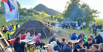 Mislinja vstopa v praznični junij