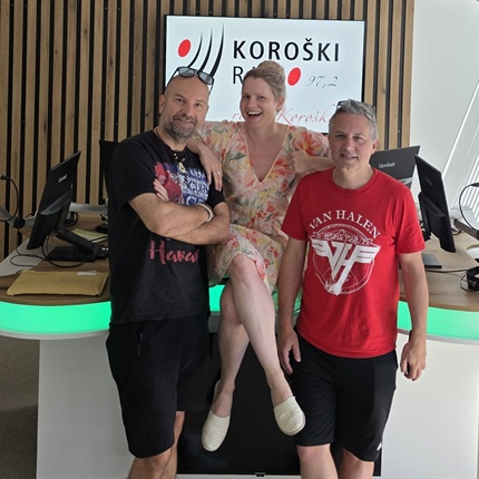 Kingstoni v našem studiu: »To noč ne spimo« je nova himna poletja