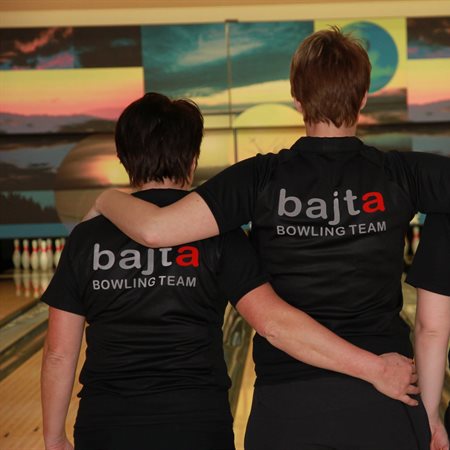 Bowling center Bajta: Vrzi, zadeni, uživaj!