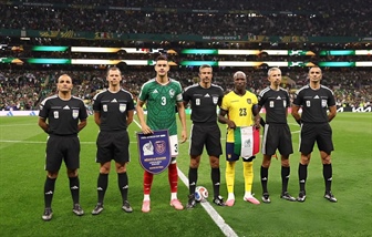 Slovenija v finalu svetovnega nogometnega prvenstva! Po zaslugi sodnikov ...