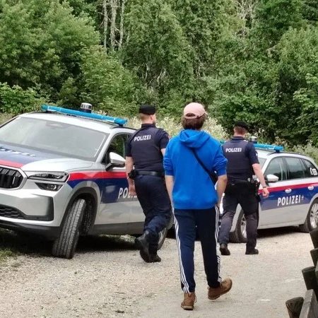 Leto po raciji pri Peršmanu: nove smernice za ravnanje policije