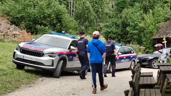 Leto po raciji pri Peršmanu: nove smernice za ravnanje policije