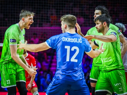Slovenski odbojkarji se podajajo v boj za bronasto odličje