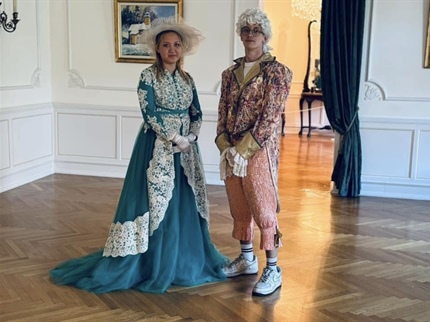 Ujemite utrip preteklosti