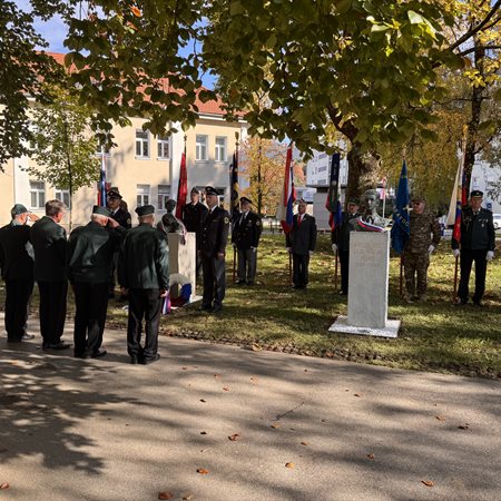 V Slovenj Gradcu so se pred 1. novembrom poklonili padlim borcem