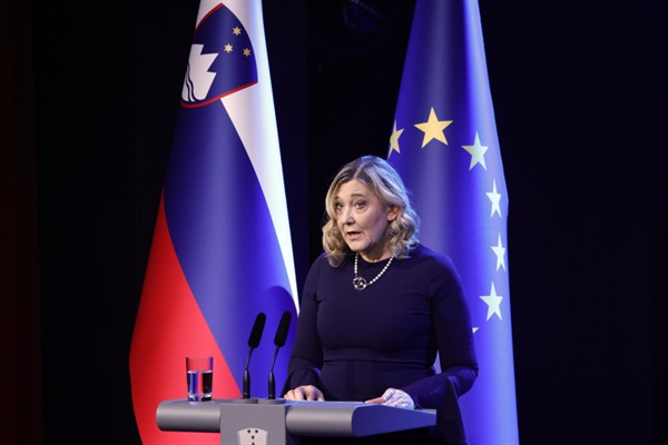 "Moč besede, kot nas je učil Trubar, ni v tem, da jo izrekamo ali zapišemo, ampak v tem, kaj z njo naredimo"